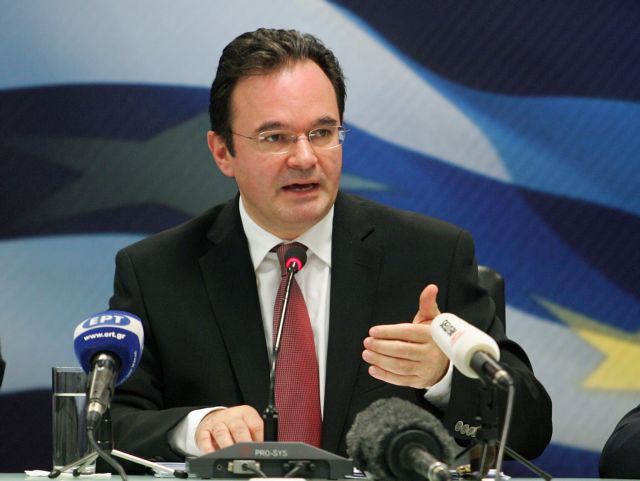 Στα 12.000 ευρώ παραμένει το αφορολόγητο, κλιμακωτή εισφορά έως 3% στα εισοδήματα