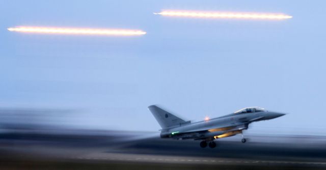 «Θα μείνουμε στη Λιβύη μέχρι να τελειώσει η αποστολή μας», δηλώνει το ΝΑΤΟ