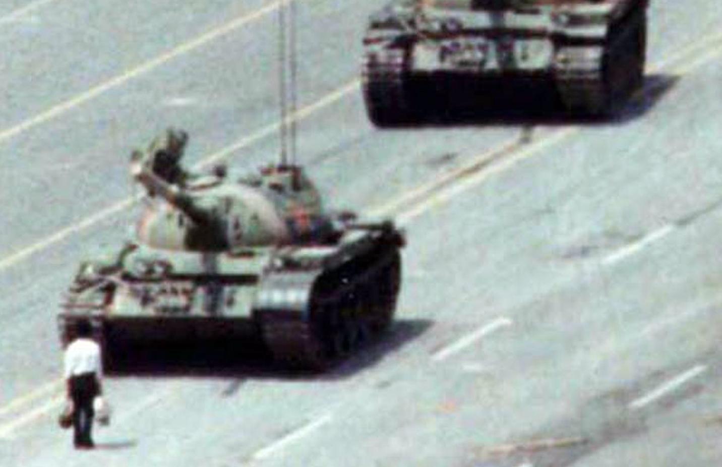 Προσαγωγές και συλλήψεις Κινέζων αντικαθεστωτικών στην επέτειο της Τιενανμέν