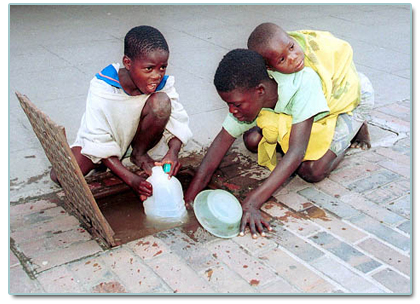 Σοβαρές οι επιπτώσεις της κλιματικής αλλαγής και της έλλειψης καθαρού νερού στα παιδιά
