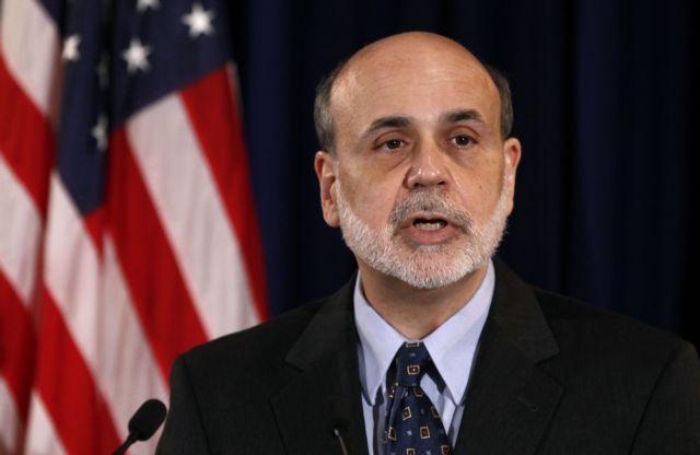 Απειλή για την παγκόσμια οικονομία η κρίση στην Ελλάδα, εκτιμά ο Μπερνάνκι