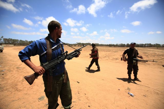 Λαθραία όπλα από την Τυνησία προμηθεύονται οι αντάρτες στη Λιβύη