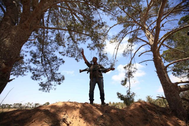 Απώλειες των αντικαθεστωτικών στη Λιβύη στις μάχες με τις κυβερνητικές δυνάμεις