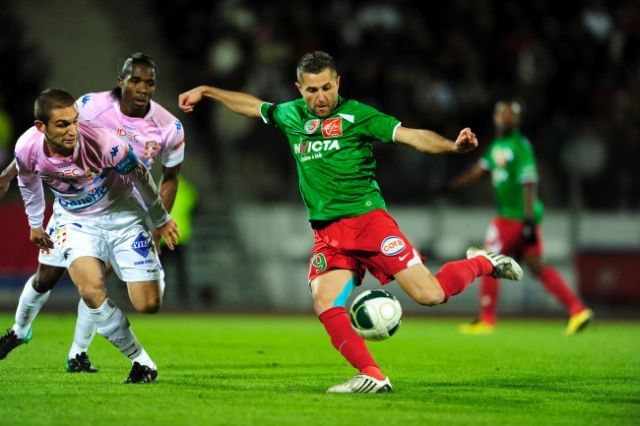 Αρνητικά απάντησε ο Αλάρ στην ΑΕΚ, τέλος και τυπικά ο Γιάχιτς