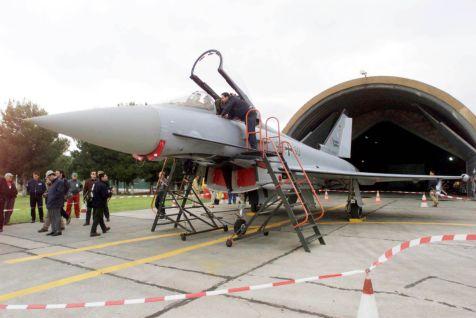 Εισβολή αγνώστων στην 114 πτέρυγα μάχης στο αεροδρόμιο της Τανάγρας