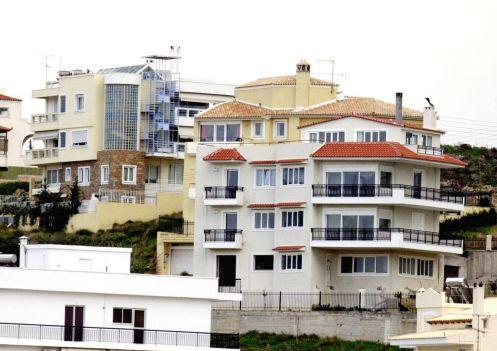 Πρόστιμα σε τέσσερις Ενώσεις Μεσιτών για εναρμονισμένη πρακτική στις αμοιβές