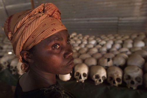 Ισόβια δεσμά σε γυναίκα υπουργό της Ρουάντα για τη γενοκτονία των Τούτσι