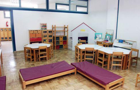 Εκτός δημοτικών σταθμών πολλά παιδιά λόγω ελλείψεων σε προσωπικό και πόρους