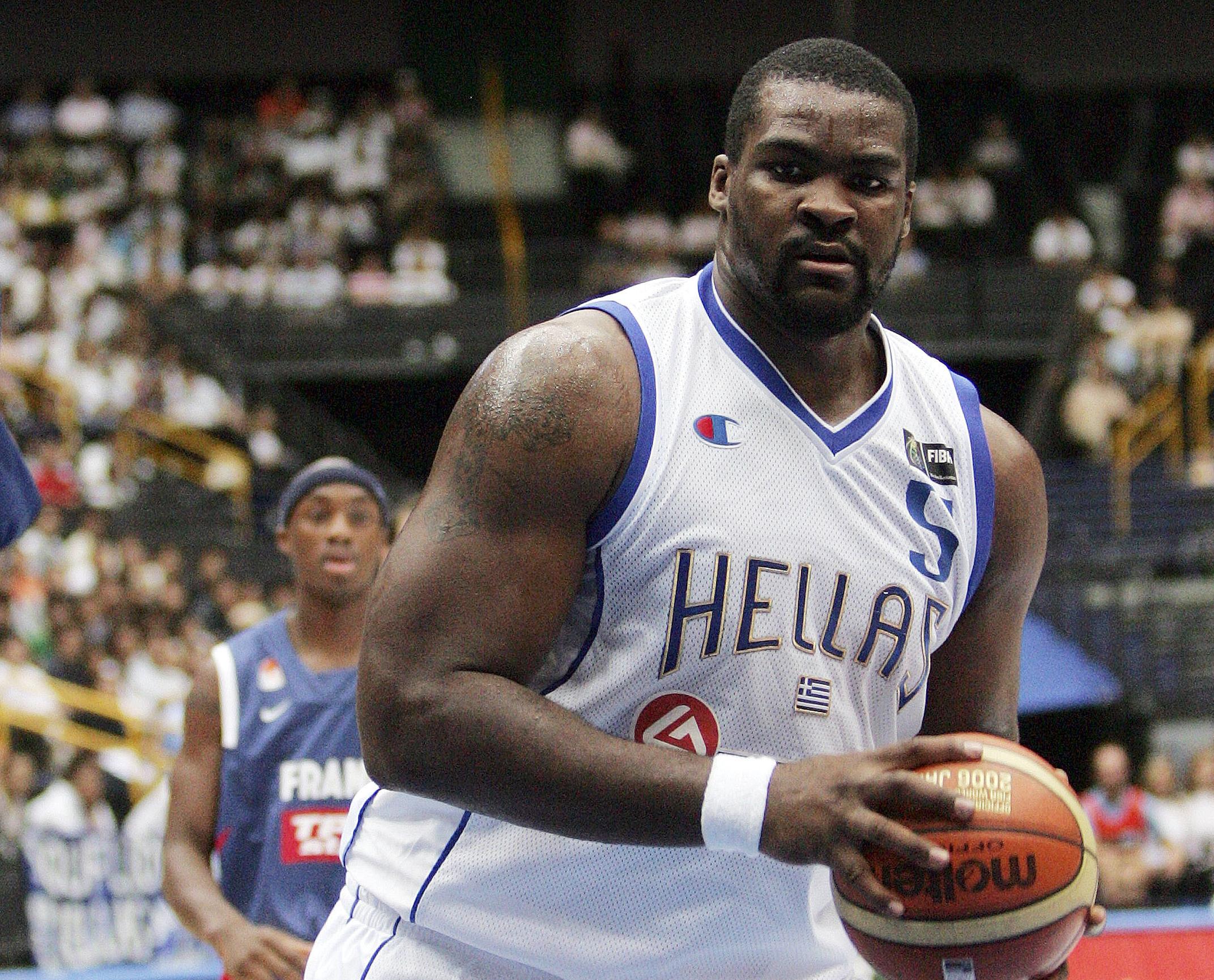 Δικαίωση Άρη για Σχορτσανίτη, σκληρή απάντηση του Ηρακλή