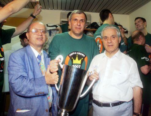 «Δεν επιτρέπεται διεθνής πώληση της ΚΑΕ» λένε οι παλαίμαχοι του ΠΑΟ