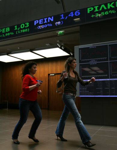 Πτώση 0,52% στο Χρηματιστήριο, εν αναμονή της ψήφισης του Μεσοπρόθεσμου