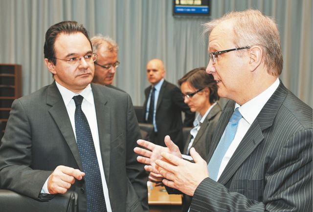 Η Ελλάδα θα πάρει την 5η δόση των 12 δισ. ευρώ τον Ιούλιο, λέει η Κομισιόν