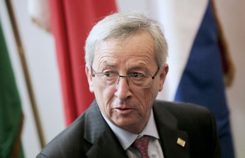 Προτάσεις-ανάσα από τον Γιούνκερ, σφοδρά επικριτικός κατά της γερμανικής στάσης