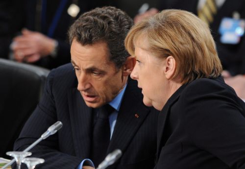 Συνάντηση Σαρκοζί – Μέρκελ στο Βερολίνο την επόμενη Παρασκευή για το νέο πακέτο διάσωσης της Ελλάδας