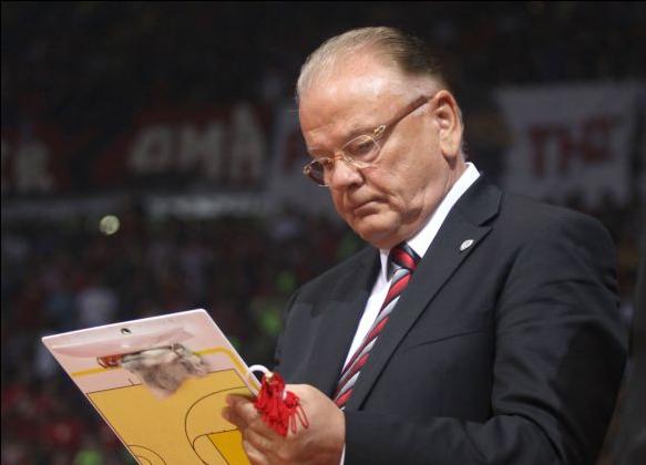 Στην Αθήνα την Τρίτη ο Ίβκοβιτς για να συναντηθεί με Αγγελόπουλους