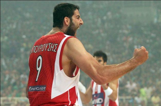 Λάθος χαρακτήρισε ο Μπουρούσης τη δήλωση περί αποχώρησης από την εθνική