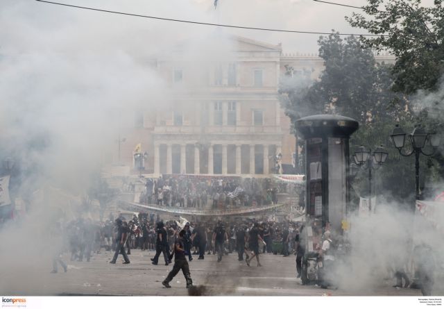 Παραβίαση του ασύλου καταγγέλλουν οι πρυτανικές αρχές του Πανεπιστημίου Αθηνών
