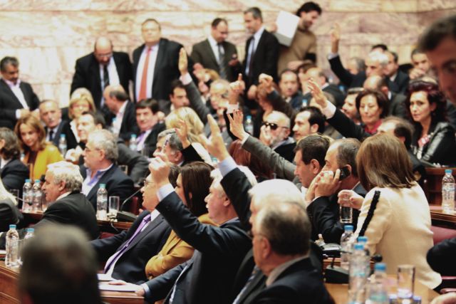 Αυτοκριτική για τα πεπραγμένα, αλλαγή και προοπτική για το μέλλον απαίτησε η ΚΟ του ΠΑΣΟΚ