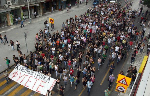 Γενική 48ωρη απεργία κατά την ψήφιση του Μεσοπρόθεσμου αποφάσισε η ΓΣΕΕ