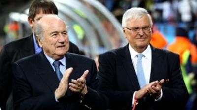 Νε εξεταστεί εκ νέου η ανάθεση του Μουντιάλ του 2022 στο Κατάρ ζήτησε ο Ζβάνζιγκερ