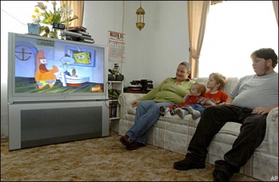 Η πολύωρη παρακολούθηση τηλεόρασης αυξάνει τον κίνδυνο εκδήλωσης διαβήτη