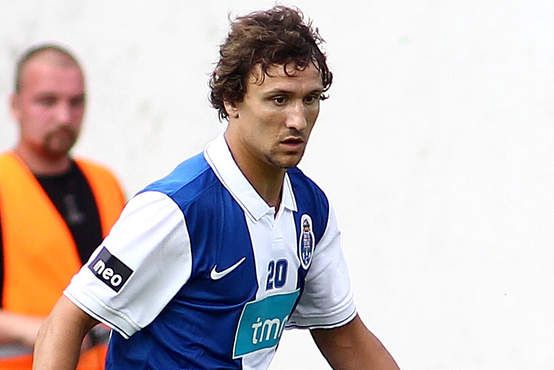 Η Μπράγκα φράζει τον δρόμο του Ούκρα προς την Παιανία