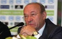 Απάντηση Μήτσου για «οργανωμένο σχέδιο κατά του Δ.Σ.»