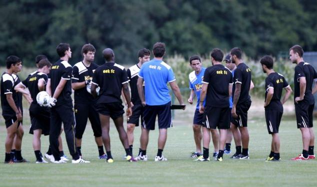 Διάστρεμμα ο Καφές, ο Λαγός βγάζει το… καπέλο στον Χιμένεθ