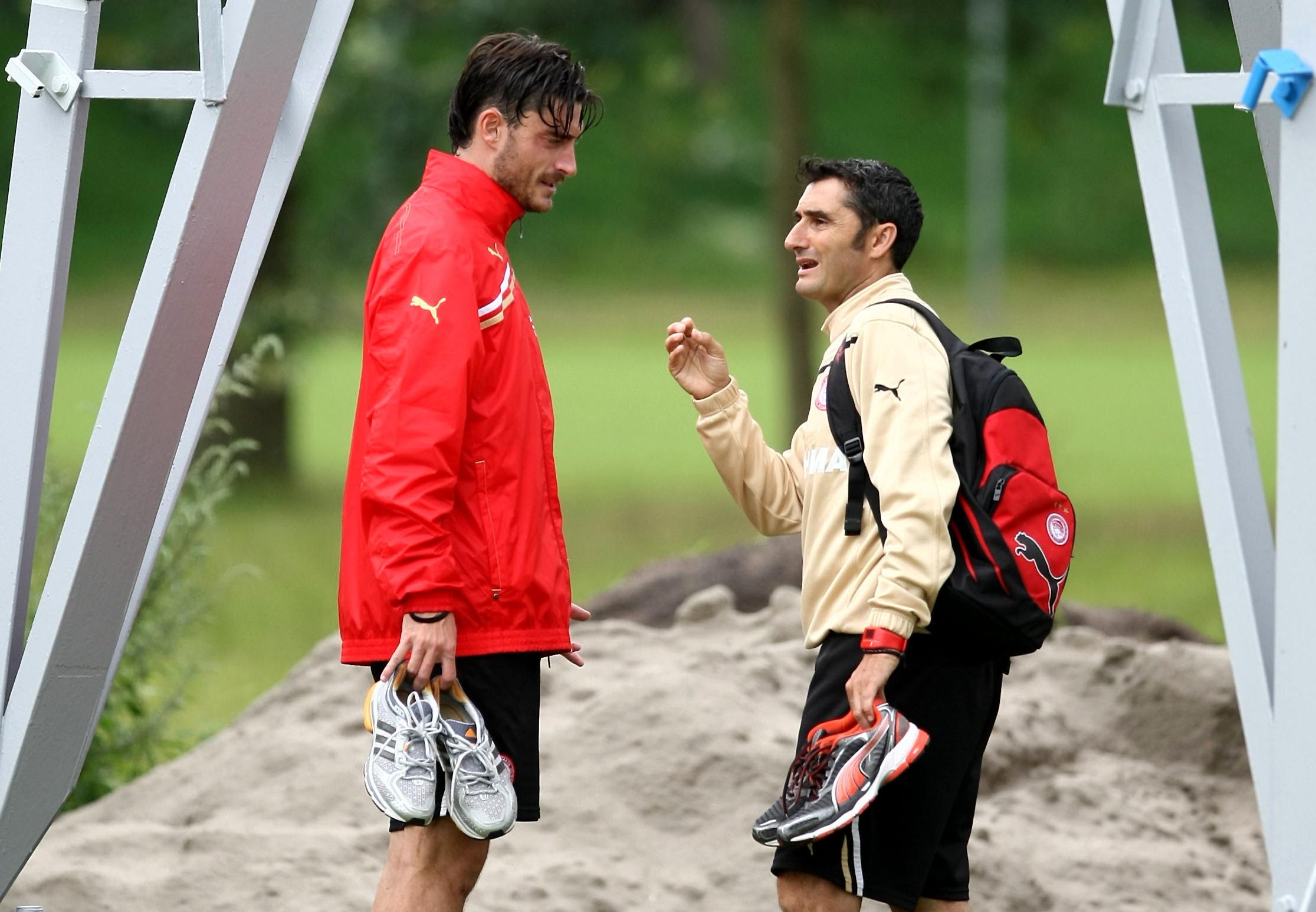 Προβληματισμένος ο Βαλβέρδε και τετ-α-τετ με τον Ριέρα