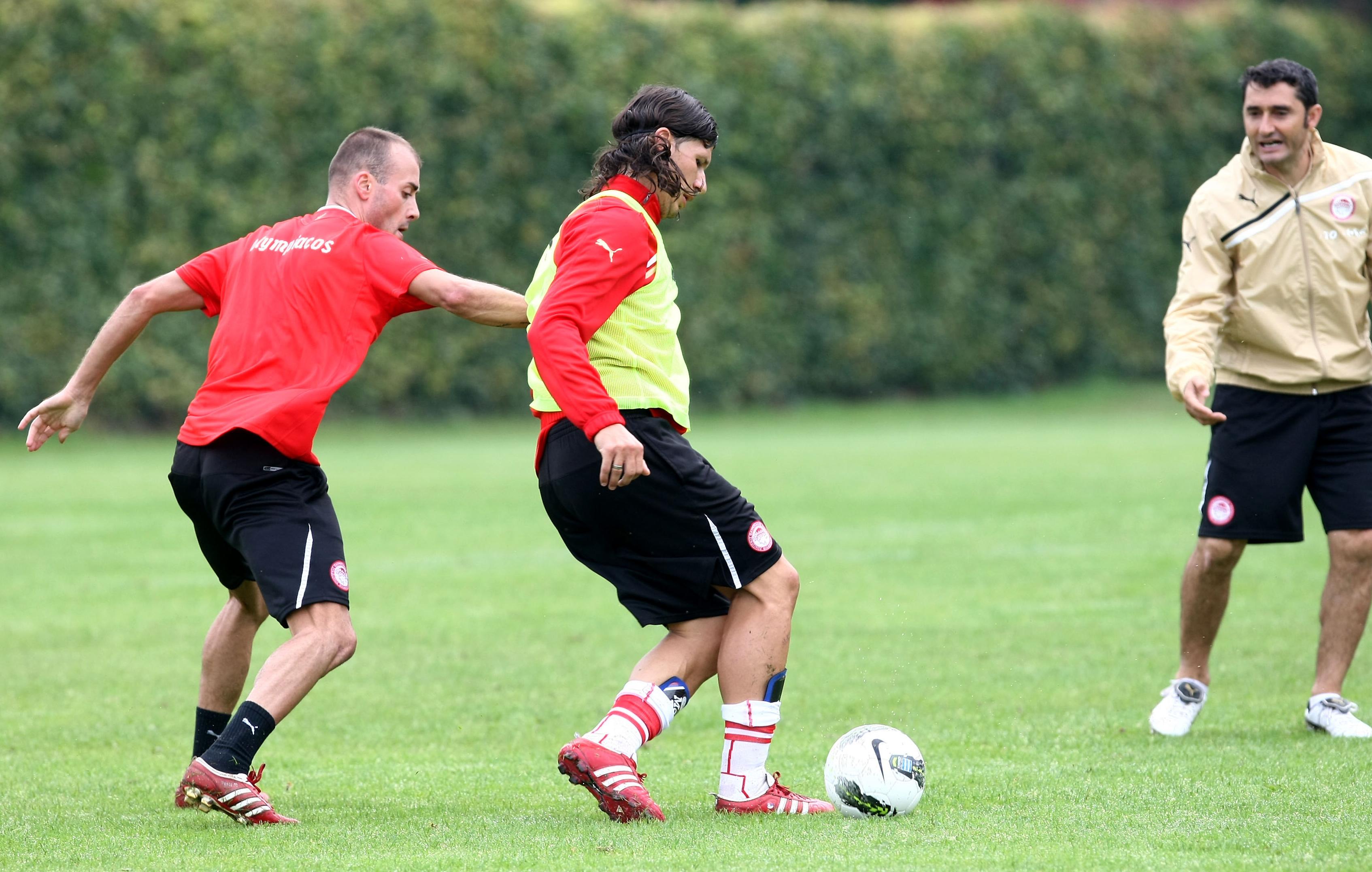 Εμμονή και επιμονή Βαλβέρδε με ασκήσεις πρέσινγκ και άμυνας