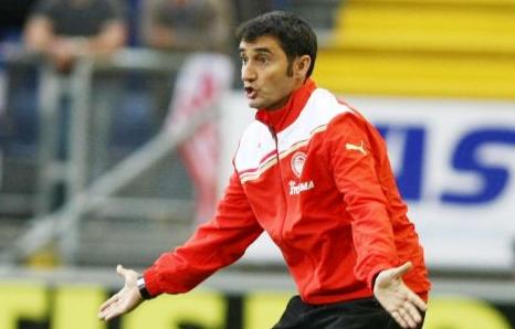 Προβληματισμένος ο Βαλβέρδε, ήσυχος ο Μέλμπεργκ