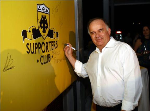 Αποχωρεί και στέλνει μήνυμα σε Νοτιά ο Παππάς