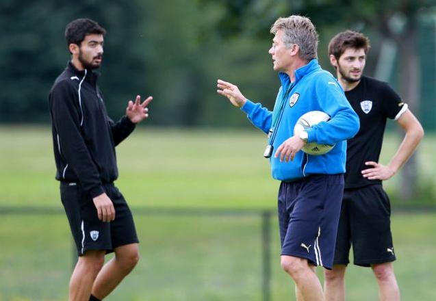 Ένα καλό… πέταγμα ψάχνει ο «Δικέφαλος» του Βορρά στο Όσλο