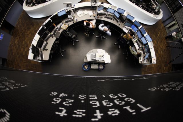 Κλιμακώνονται οι πιέσεις στα ελληνικά ομόλογα εν αναμονή της Συνόδου Κορυφής