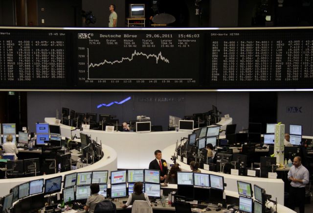 Με απώλειες 1,39% κάτω από τις 1.300 μονάδες έκλεισε το Χρηματιστήριο