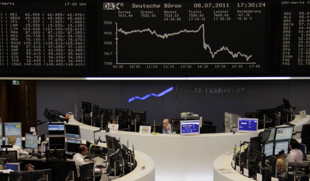 Υποχώρηση στα ευρωπαϊκά χρηματιστήρια και τη Γουόλ Στριτ την Παρασκευή