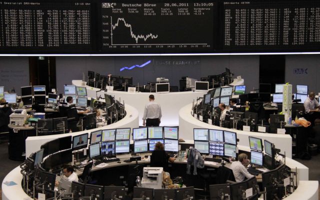 Απώλειες 1,75% στο Χρηματιστήριο με οδηγό τις τράπεζες