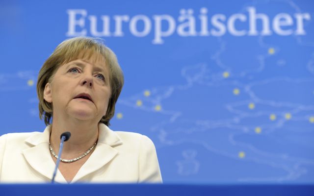 Ευρωπαϊκά πυρά κατά των οίκων αξιολόγησης για το νέο πακέτο βοήθειας προς την Ελλάδα