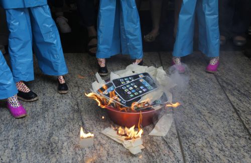 Νέα αυτοκτονία νεαρού εργαζομένου στην Foxconn