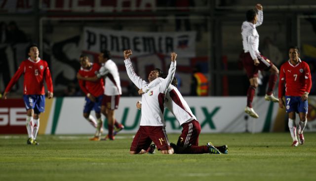 Η Βενεζουέλα πέρασε στα ημιτελικά, 2-1 τη Χιλή (vid)