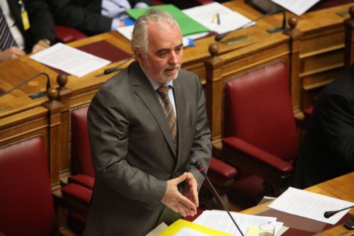 Με 120.000 λιγότερους η νέα ενδεικτική λίστα με τα Βαρέα και Ανθυγιεινά