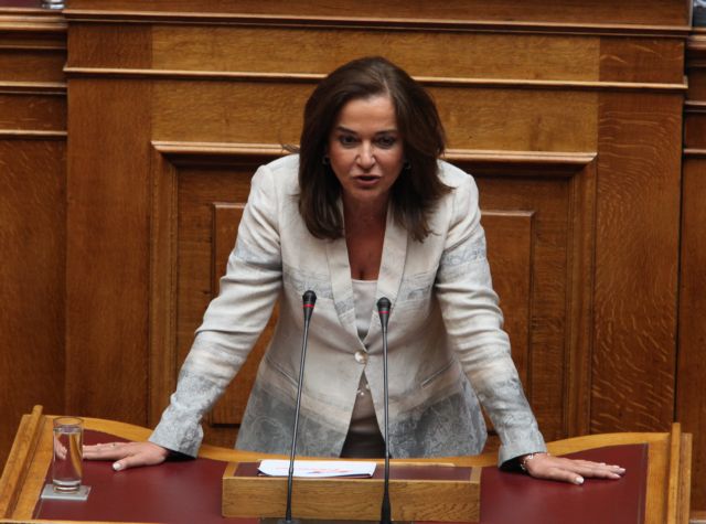 Αμεση επανεξέταση όλων των συντάξεων Εθνικής Αντίστασης ζητά η Ντ.Μπακογιάννη