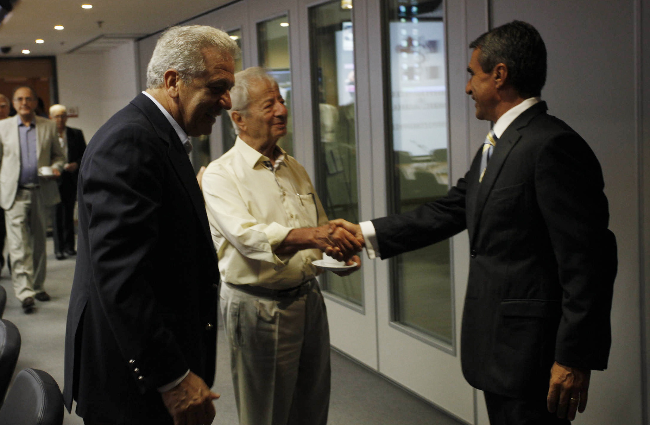 Η πρωτοβάθμια φροντίδα υγείας στο επίκεντρο της συνάντησης Αν.Λοβέρδου με 9 προκατόχους του