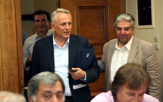 Λύση για τα ταξί ζήτησαν οι βουλευτές, «αρνήθηκαν τον διάλογο» είπε ο Γ.Ραγκούσης