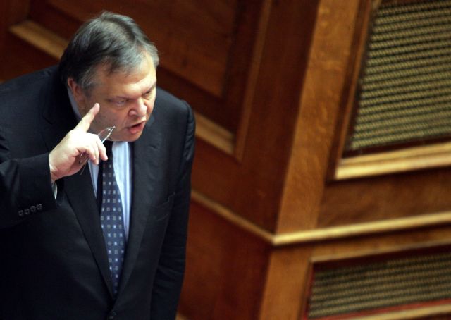 Βαθύτερη ύφεση 3,9% φέτος προβλέπει ο Ευ.Βενιζέλος, ανάπτυξη το 2012