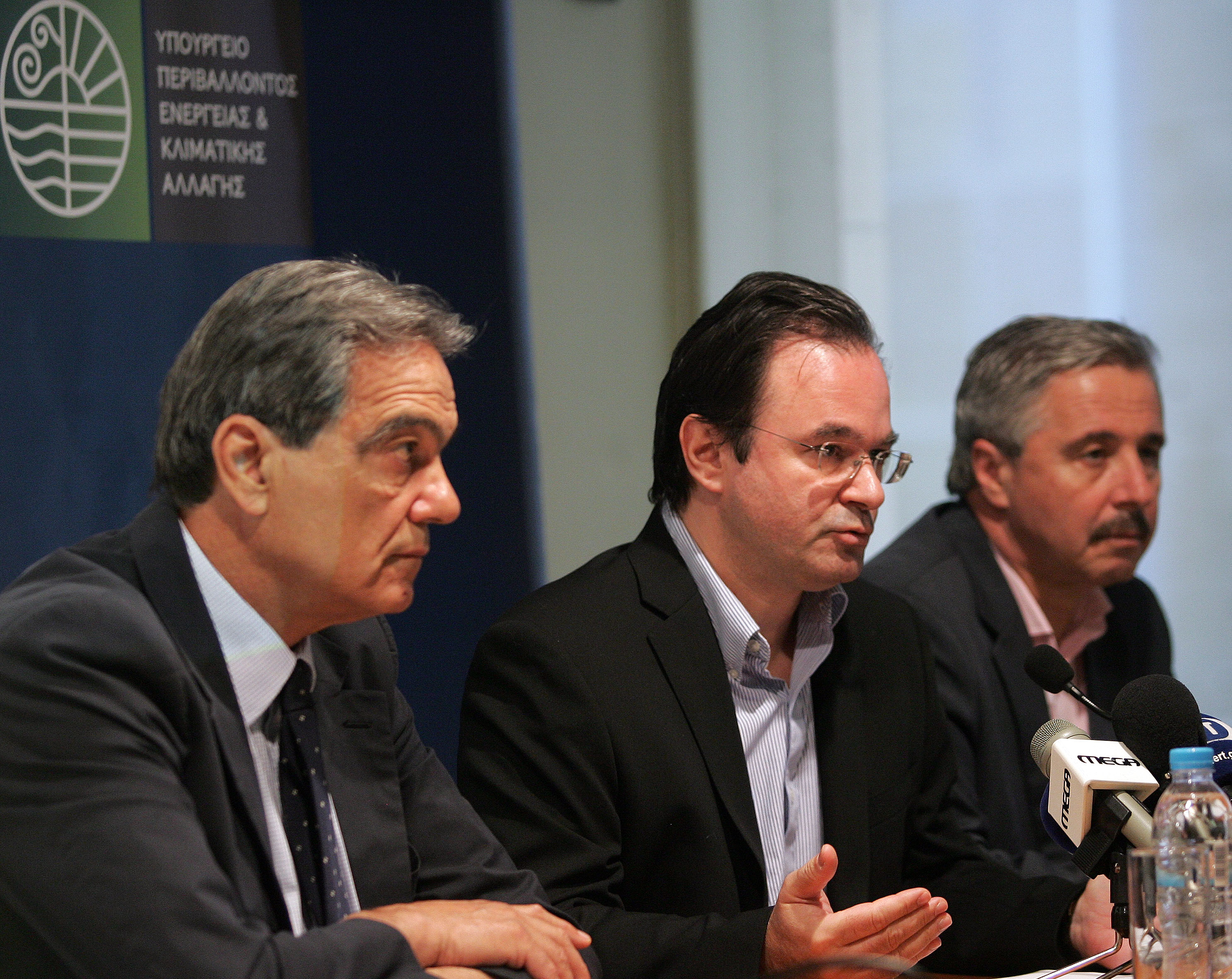 Ρύθμιση για τα αυθαίρετα με πρόστιμα και κατεδάφιση ( ;)