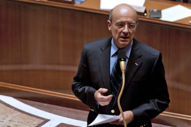 Έτοιμος να αποχωρήσει ο Μουαμάρ Καντάφι, αποκαλύπτει ο Αλέν Ζιπέ