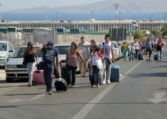 Έκκληση του τουριστικού κλάδου για τερματισμό της απεργίας των ταξί
