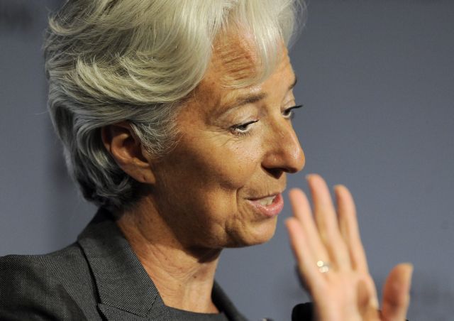 Ανάγκη συμπληρωματικών μέτρων για τη μείωση του γαλλικού ελλείμματος βλέπει το ΔΝΤ
