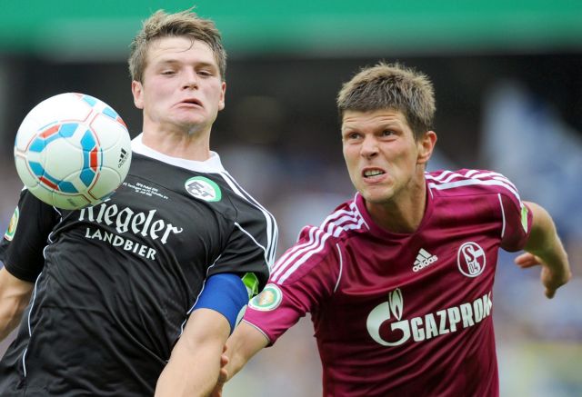 Σκόραρε και ο Παπαδόπουλος στο 11-1 της Σάλκε